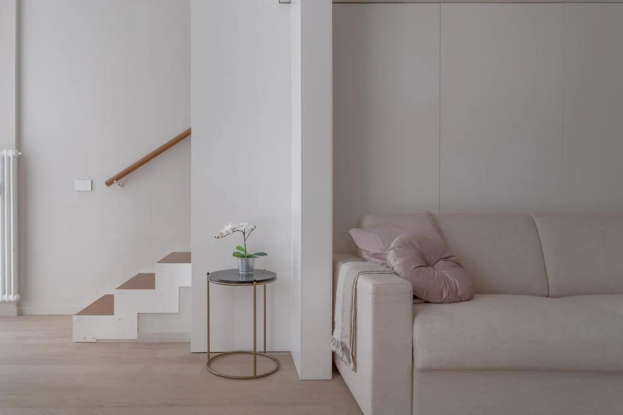 Touch&Go - Via Gaetano Previati 38, Milano Apartment