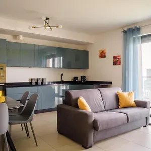 Accomodo Miq17 Quadrivano Fiera Apartment